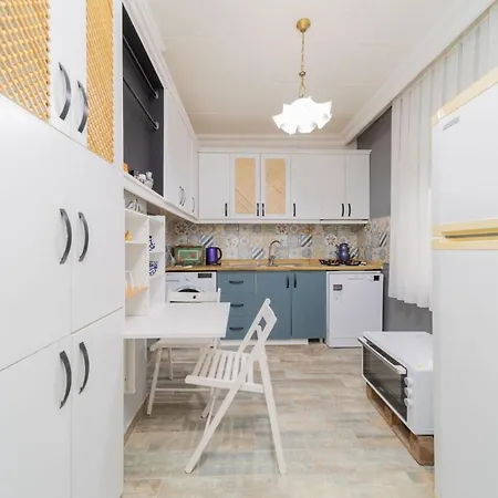 Stylish Flat With Modern Design In Lägenhet *