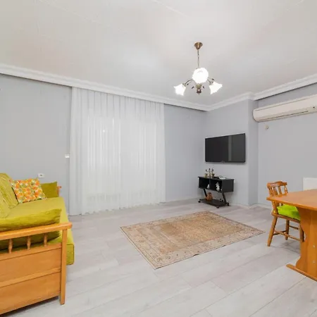 شقة Stylish Flat With Modern Design In